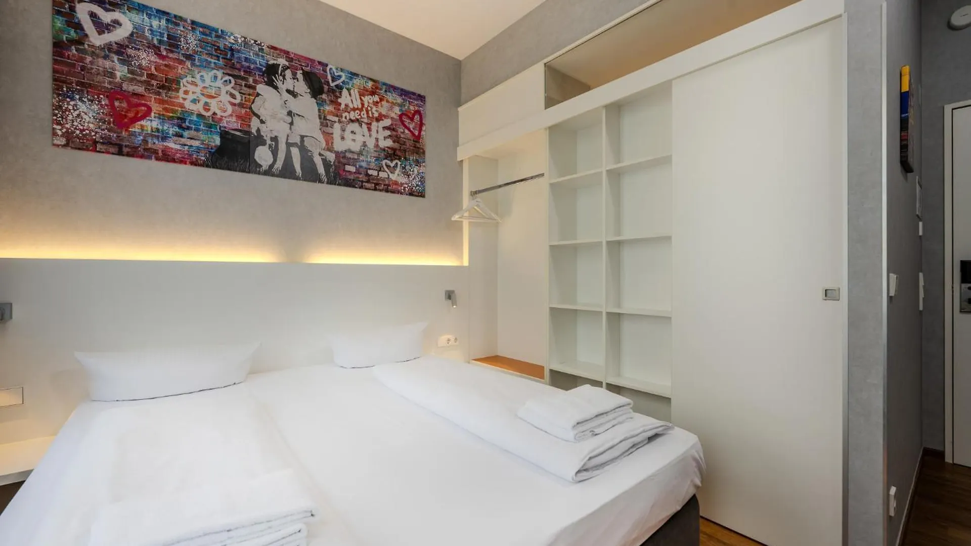 Mk Hotel Berlin 2*,  Deutschland